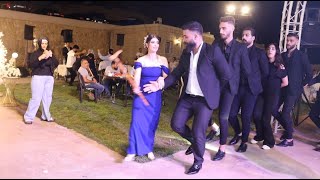 لما تكون ماسك أول وتجي بنت تاخد الدبكة منك | شوف شو بيصير Amazing lebanese dabke