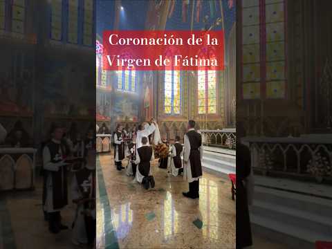 ✨️ La Coronación de la Virgen de Fátima: Un Acto de Fe y Devoción