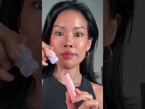 The Colorgram Fruity Glass Tints are hydrating, non-sticky, and give the prettiest glassy finish for