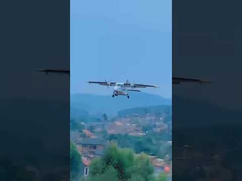 Atterrissage a BUTEMBO Dornier 228