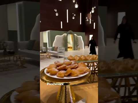 في وسط الحضارة والتاريخ، حيث ينعكس الجمال على امتداد السماء،وبالشراكة مع بانيان تري و #بنش مارك🤍🌙