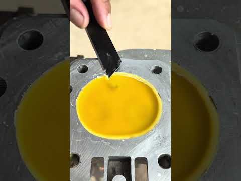 Old <strong>school</strong> technique mechanic😱🇺🇸🇺🇸 #trending #automobile #usa #<strong>diy</strong> #mechanic #trend #viral