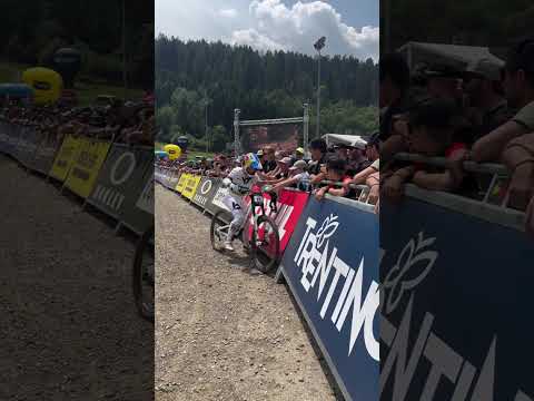 Family 🫂🥰It wasn’t quite to be for Vali Höll, but family is always there to support!
