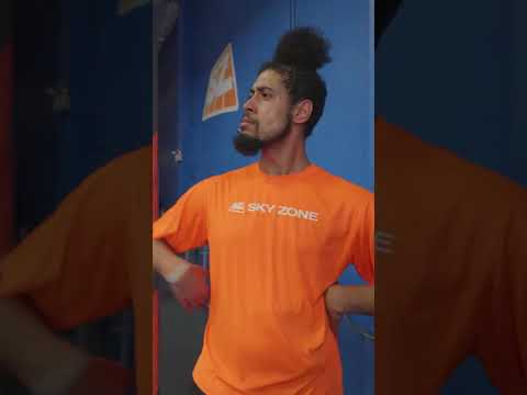 ¡Diversión con Blippi en el juego de 'El piso es lava'! 🏃♂️🌋