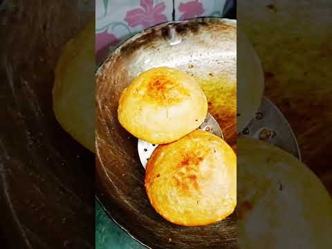 नाश्ते में बनाई गरमा गरम प्याज की खस्ता कचौरी | Pyaz Ki Khasta Kachori Recipe| Khasta Kachori Recipe