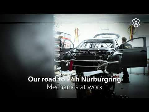 Our road to 24h Nürburgring – Episode 5: ‍Mechanics at work at the MKR Performance Center 🔧🏁