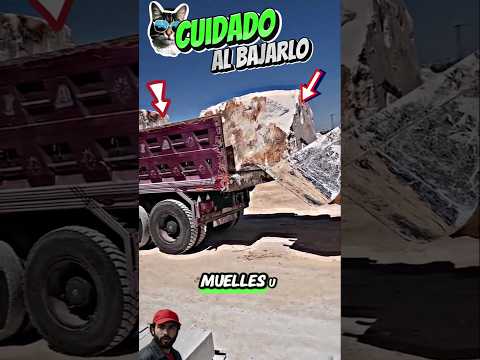 tiene que ser my controlado😱#camiones #trucks #camioneros #trailers #camion