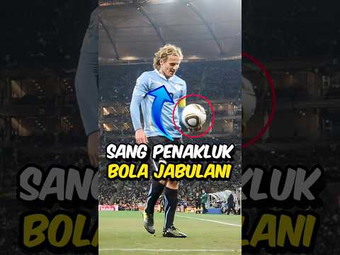 Bola yang Dibenci Semua Pemain