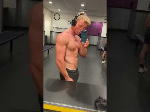 Wide grip lat pulldown effect: #aesthetics #davidlaid #motivation #fypシ #gym #fitness #shredded