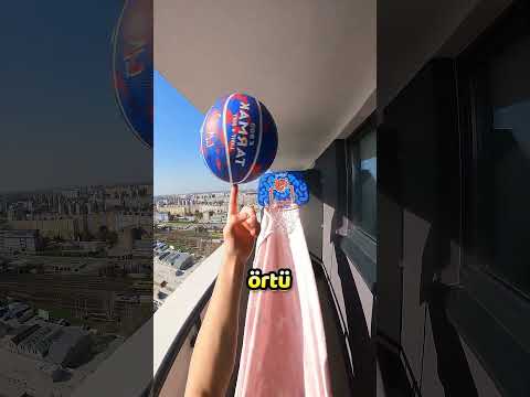 Topu Kaybetmemek İçin Örtü Serdi, Ama İşler Karıştı!