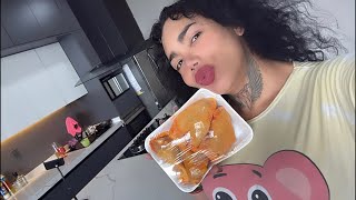 Paolita Suarez está en vivo vamos a cocinar un caldo de pollo para este frío