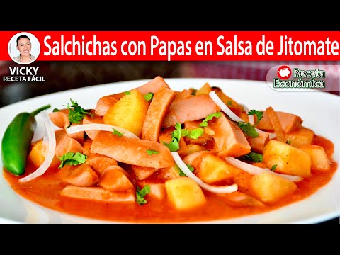 SALCHICHAS CON PAPAS EN SALSA DE JITOMATE | Vicky Receta Facil