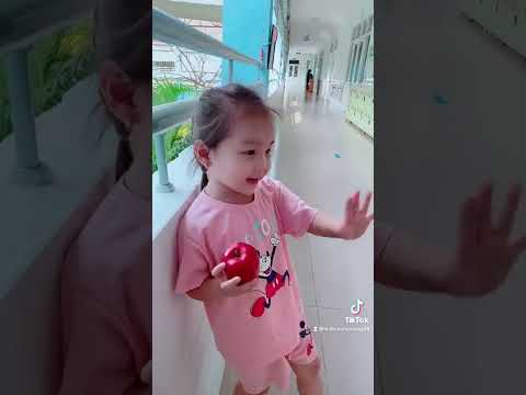 Thử thách em Sumi có thật sự thương chị hai Suti không nhỉ ? 💋 TikTok Gia Đình Nhà Su