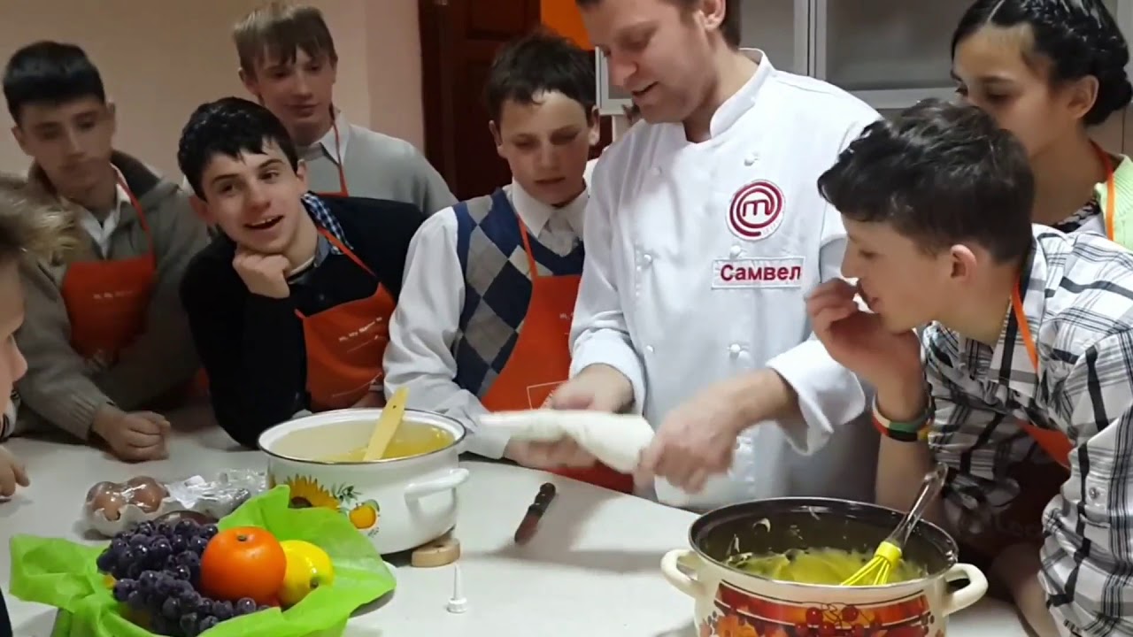 В детском доме с мамой какая она хорошая