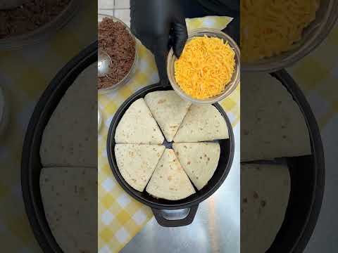 Easter Carrot Crunchwrap! A festive carrot thatโs crispy outside & cheesy inside ๐ฅ๐ง