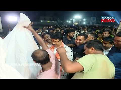 ମହାନବମୀରେ ରାବଣ ପୋଡ଼ି | Balasore Ravan Podi on Mahanavami | Thousands Witness the Event