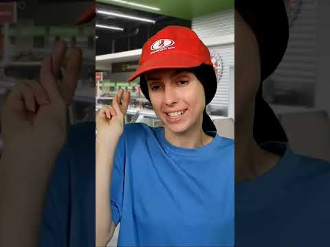 Всё внимание младшей дочери #юмор