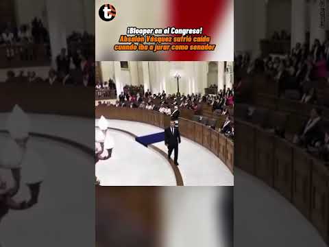 ¡TREMENDO BLOOPER! Caída de Absalón Vásquez sorprende durante juramentación en el Senado | Trome