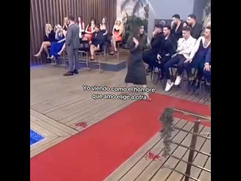 Porque el amor duele así.