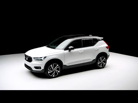 Volvo XC40 Momentum Pro