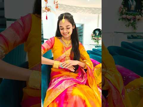 Any Guess ???? What's the Surprise 😍❤️ #wedding #jewellery #shopping #minivlog