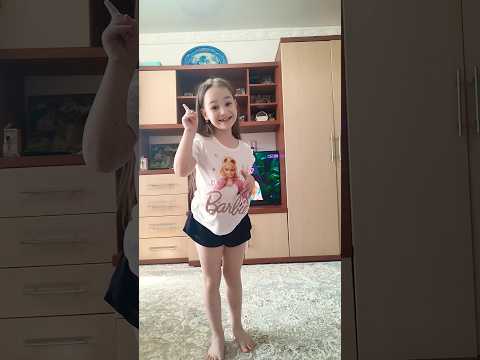 может кто то много жрёт 🤔🫣#trending #dance #rblx #funny #youtube #врек #shorts