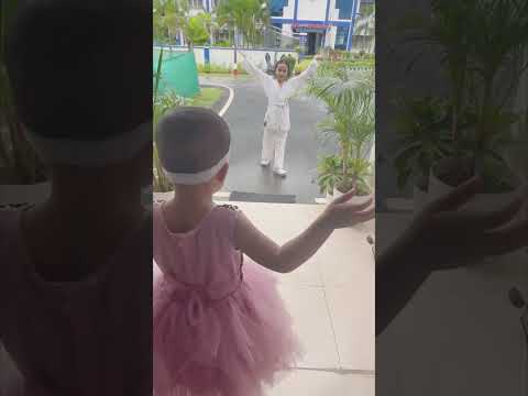 Kis kis ko barish mein nahana pasand hai #trending #funny #viral #shorts