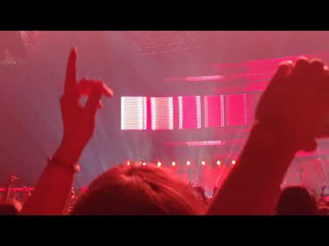 StoryBoard 2 de la vidéo Jonas Brothers - SOS ( AccordHotels Arena Paris 22/02 )                                                                                                                                                                                                        