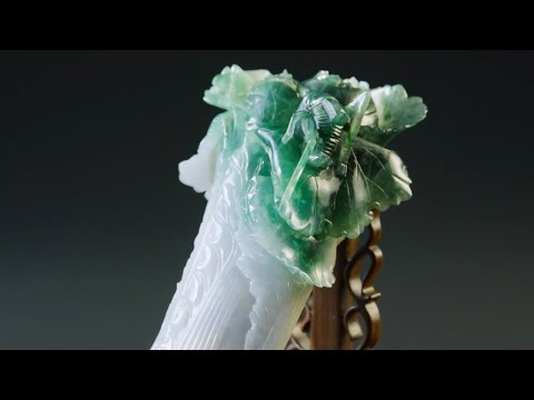 國寶新視界—翠玉白菜快問快答 Curator's Quick-Take: Jadeite Cabbage - YouTube