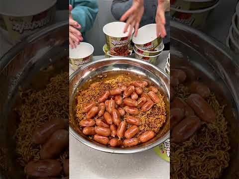 불닭게티에 치즈소세지 와르르ㄹㄹ🧀🔥 / Cheese Buldak+Zzajang ramyun with Sausages