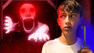 PREUBO el juego de TERROR más POPULAR en Roblox...