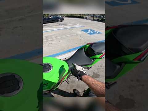 Just wait for it…😭 #shorts #bike #biker #bee