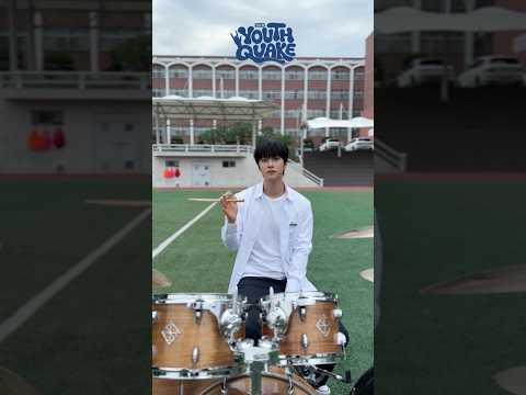 YOUTHQUAKE Moving <strong>Poster</strong> │ 송유찬(SONG UCHAN)