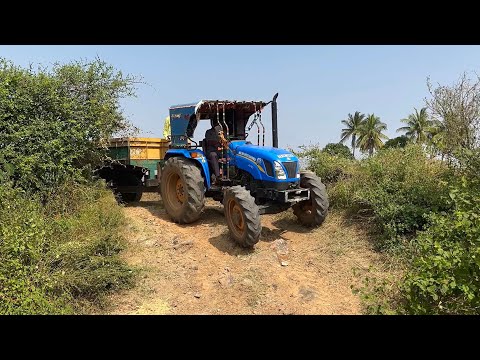 New holland 4wd tractor working with loaded trolley || tractor video ||