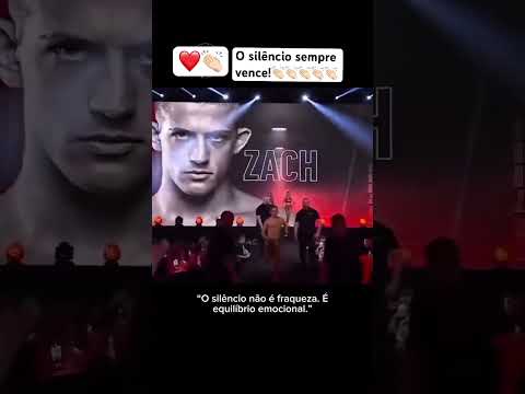 O silêncio é o grito da alma quando se tem muito a dizer mas a melhor opção é ficar quieto.