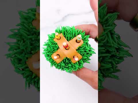 Ring in the summer with a ring toss cupcake!