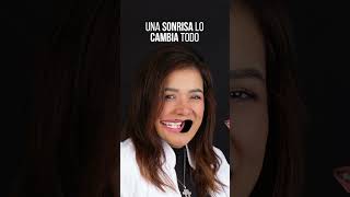 UNA SONRISA LO CAMBIA TODO - #shorts