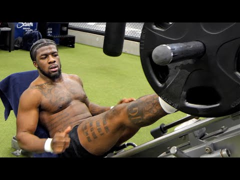 WOW! David Adeleye LIFTS 450KG LEG PRESS w/ EASE ‘- ‘IS THAT ALL?!’