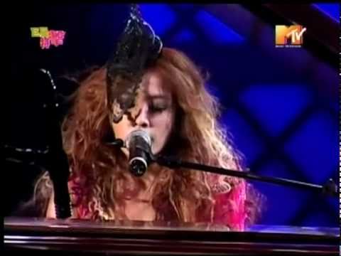 蔡依林 Jolin Tsai - 天空 【2005獨占全亞洲慶功演唱會】