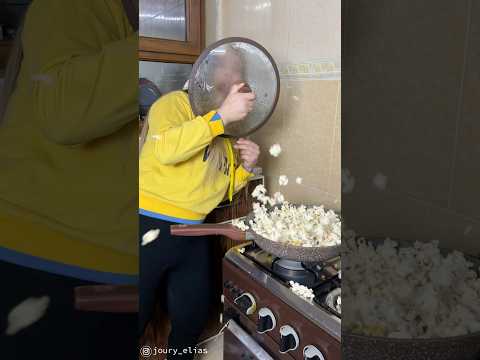 مين بحب الفوشار..😅 #explore #comedy #reels