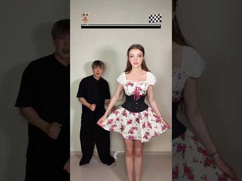 Ballerina Cappucina in corset