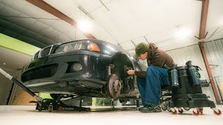 Deep Cleaning E39 M5 Wheel Arches, The Finer Details!