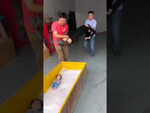 मम्मी को ले गया 😱|| Carriage House wooden artist || #cartoon #shortvideoshortvideo