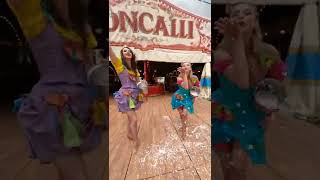 Circus Roncalli Trips You Out in Flyby