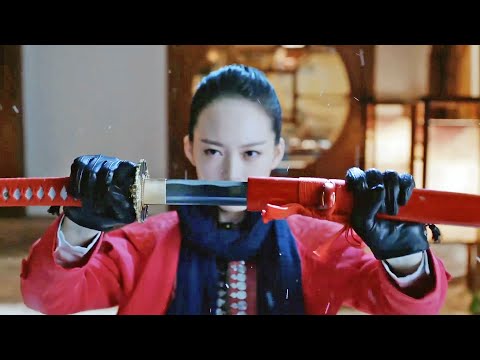 家人被日軍屠殺，女孩苦練各種技能，成為超級特工，為家人報仇！