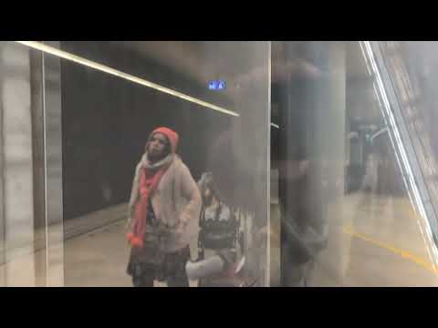 Schrägaufzug (Lift) in Zürich Hbf