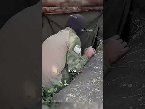 Soldier scavenging stuff #army #war #russianmilitary #ukrainewar #facts #funny #battlefield #looting