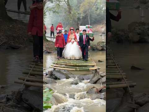 Bride & Groom’s Bridge Collapse Caught on Camera 💍