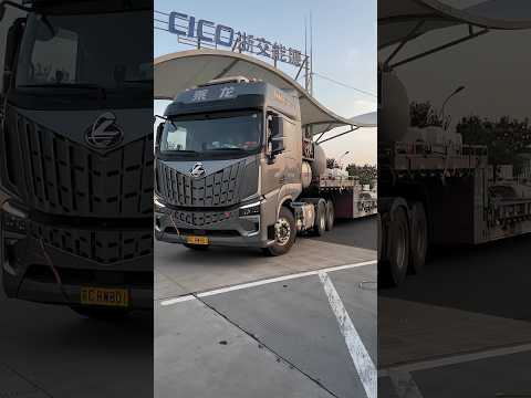 You have never seen a girl truck driver like this ?