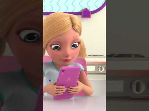 Barbie Memperkenalkan DreamHouse yang Baru! 🌈 | My First Barbie | #Barbie Bahasa